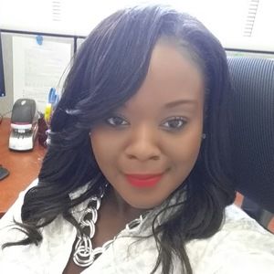 Meet your Posher, Mia